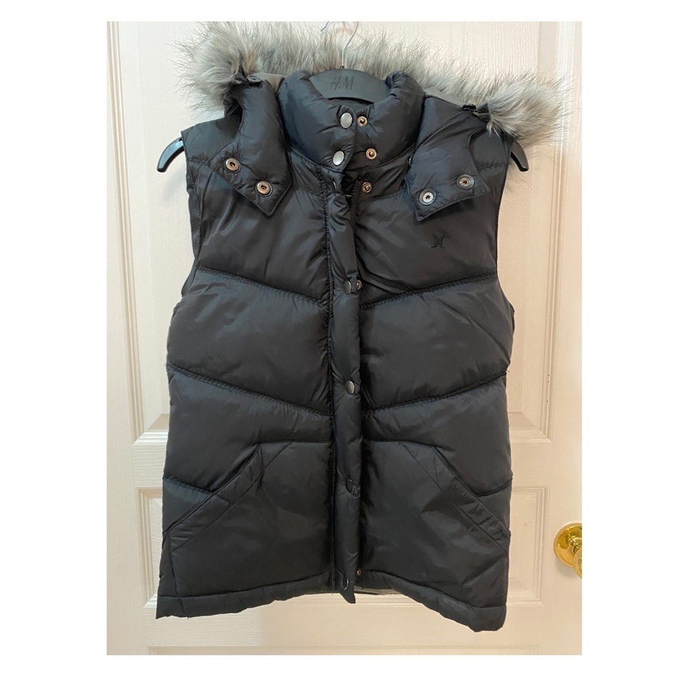 Hurley vest